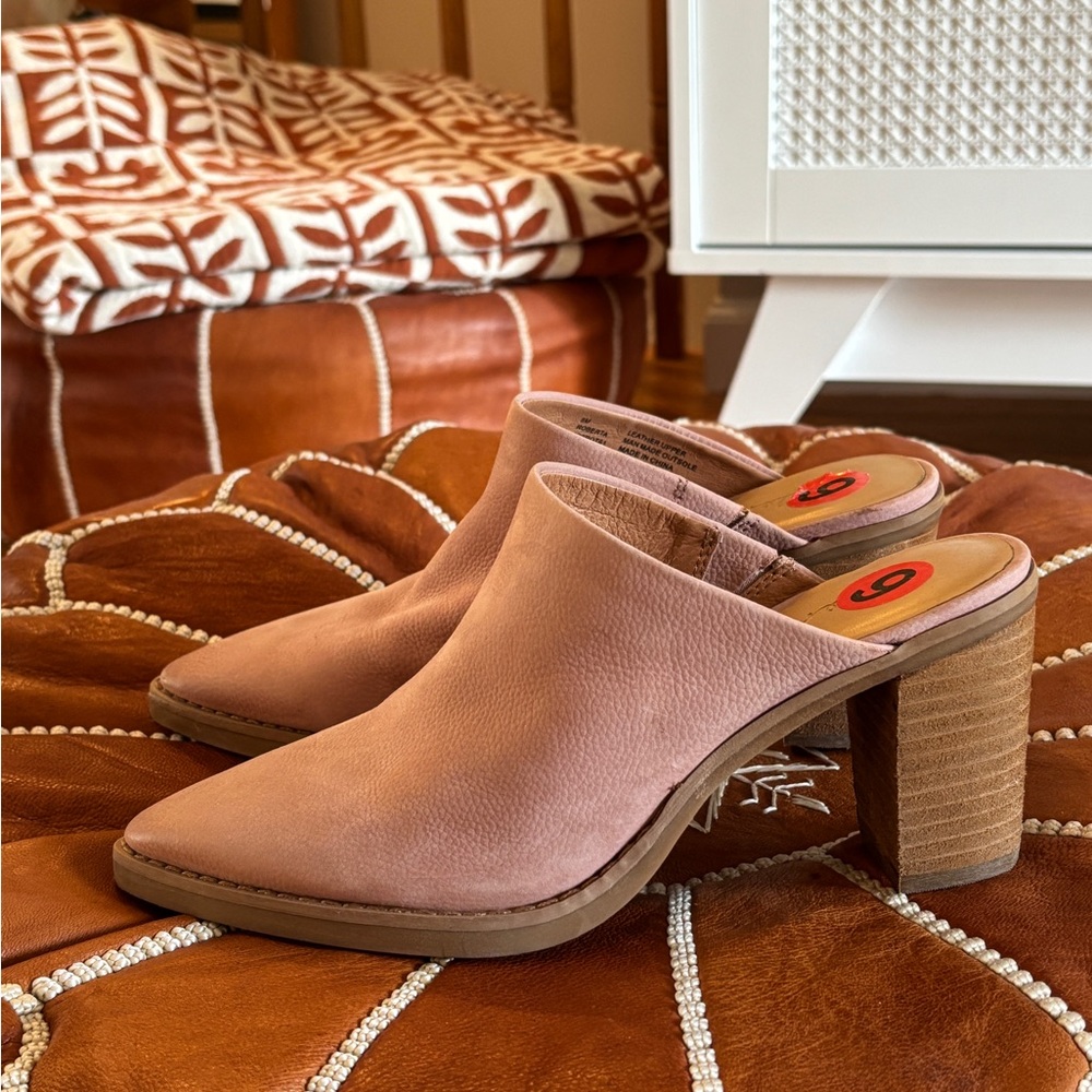 NWT Splendid Blush Pink Leather Block Heel Mules